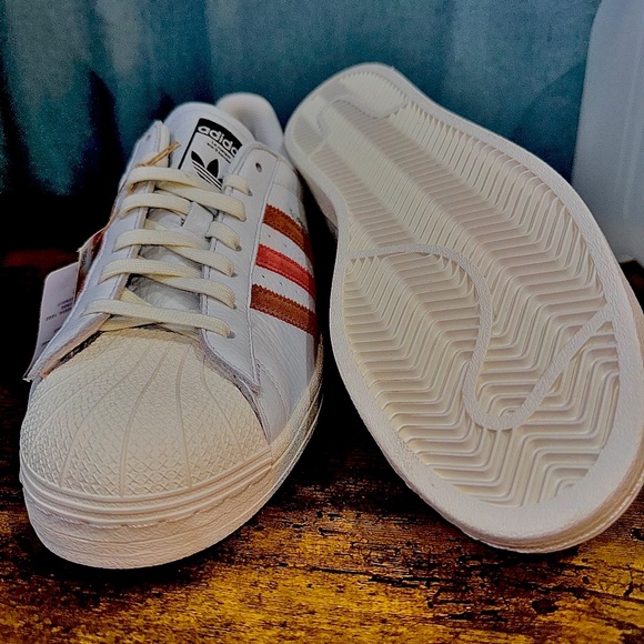 Adidas Original Superstars main image 5